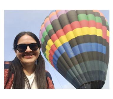 Ceclia Rodríguez co-anfitriona de cabinas Guayabon en La Fortuna de San Carlos, Costa Rica