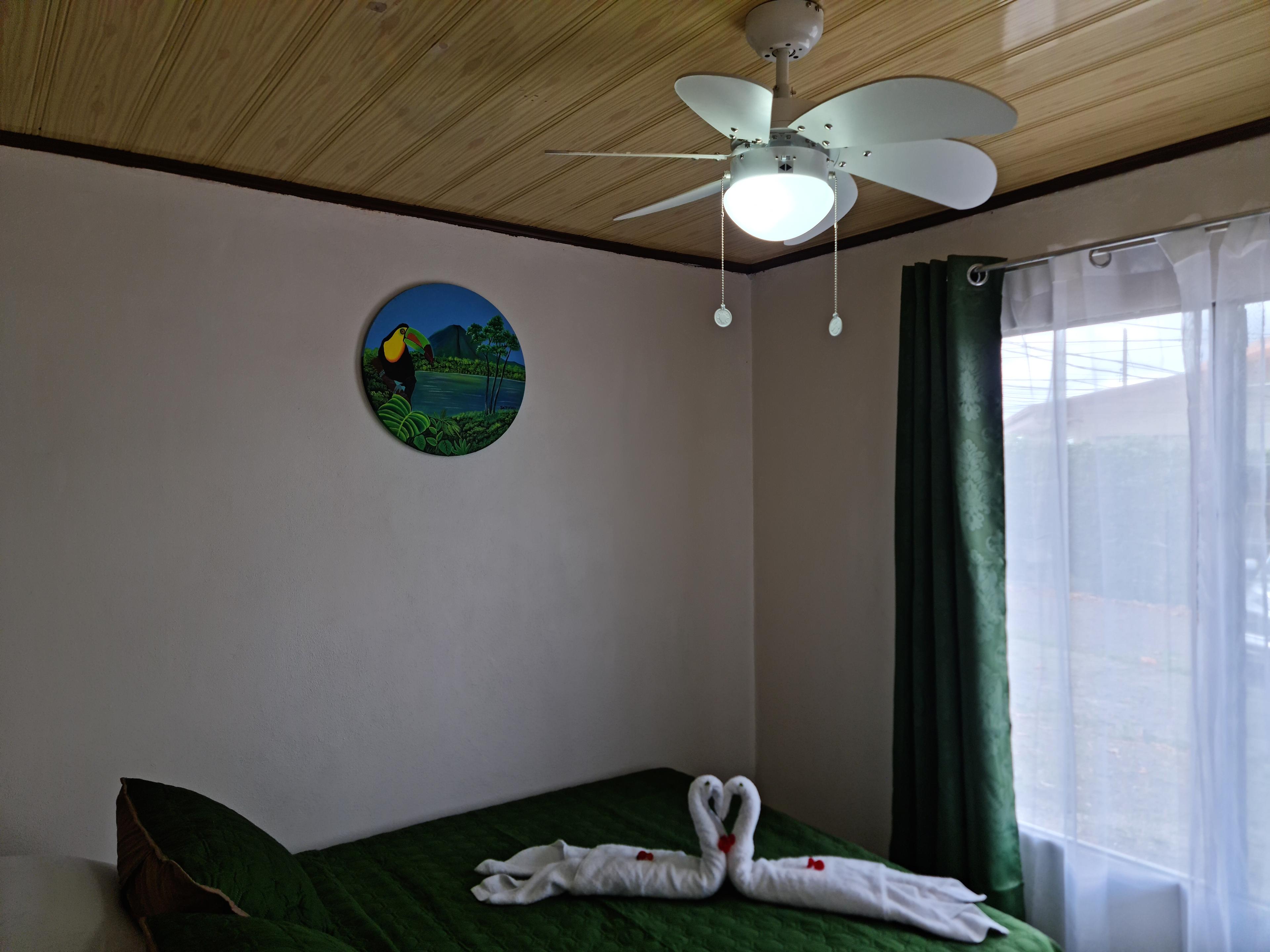 Room with nature views in Guayabón Cabin 2